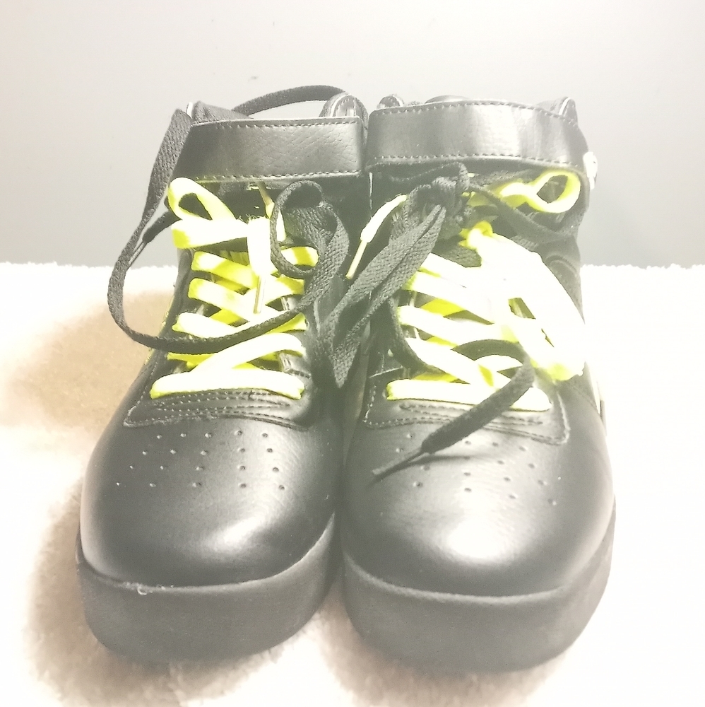 Mens Black/Green Fila Pre-owned Size 8